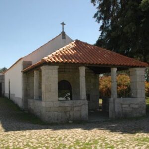 Capela da Senhora dos Carvalhais / Cabeça – Antas